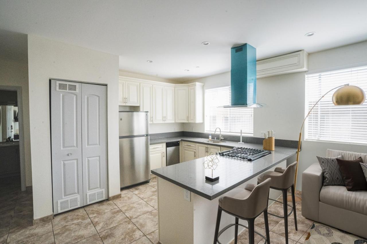 New Luxury Hollywood Sign View- Condo Los Angeles Ngoại thất bức ảnh